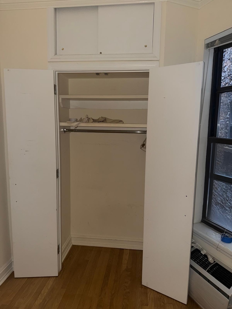 West 68th Street - Photo 6