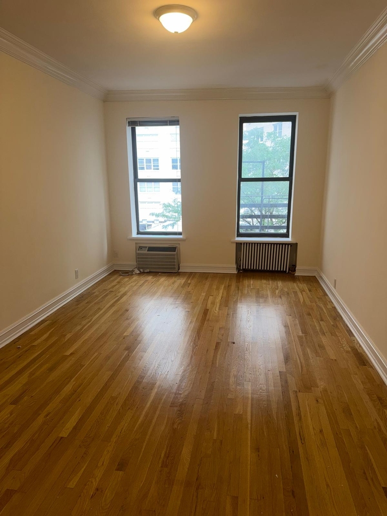 West 68th Street - Photo 5