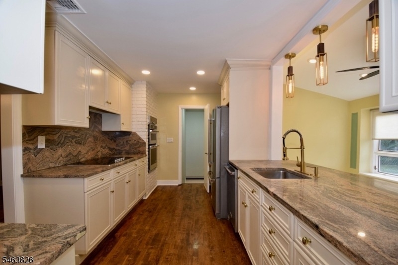 1455 Woodacres Dr - Photo 10