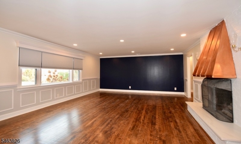 1455 Woodacres Dr - Photo 1
