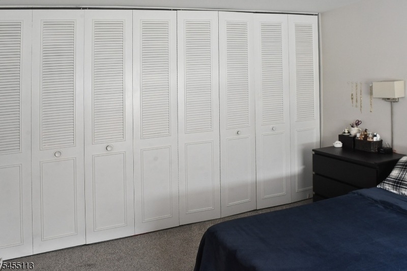 195 N Beverwyck Rd - Photo 6