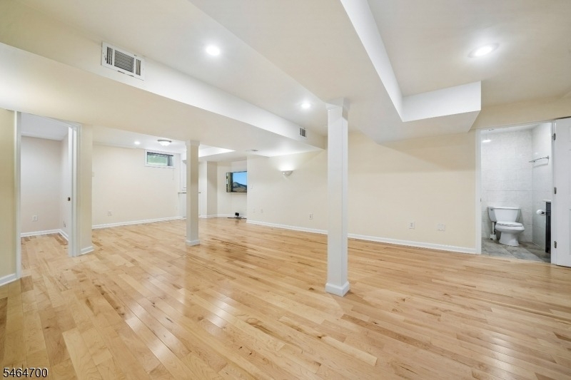 4 Revere Dr - Photo 37