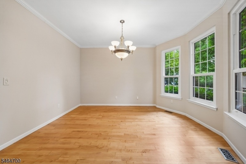 4 Revere Dr - Photo 30