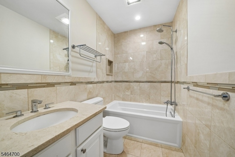 4 Revere Dr - Photo 19