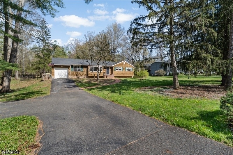 37 Lurline Dr - Photo 1