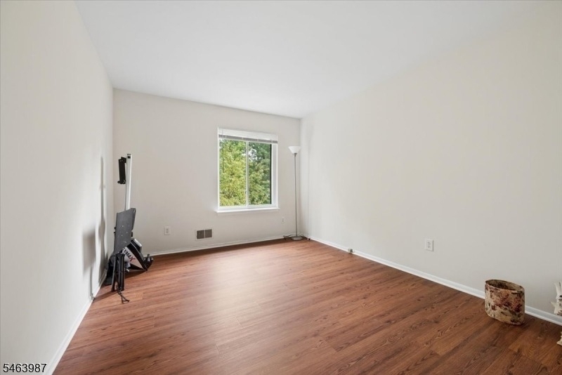 662 Marshall Rd - Photo 19