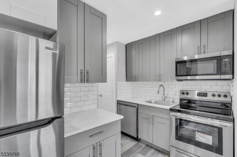 1300 Fulton St - Photo 1