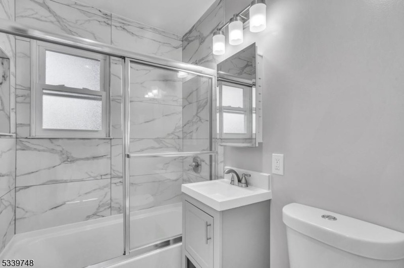 1300 Fulton St - Photo 3