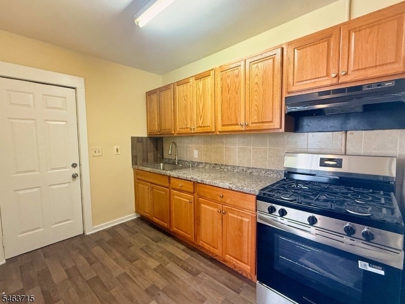 969 W 4th St - Photo 7
