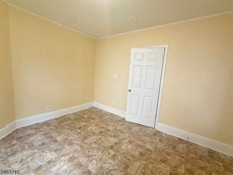 969 W 4th St - Photo 4