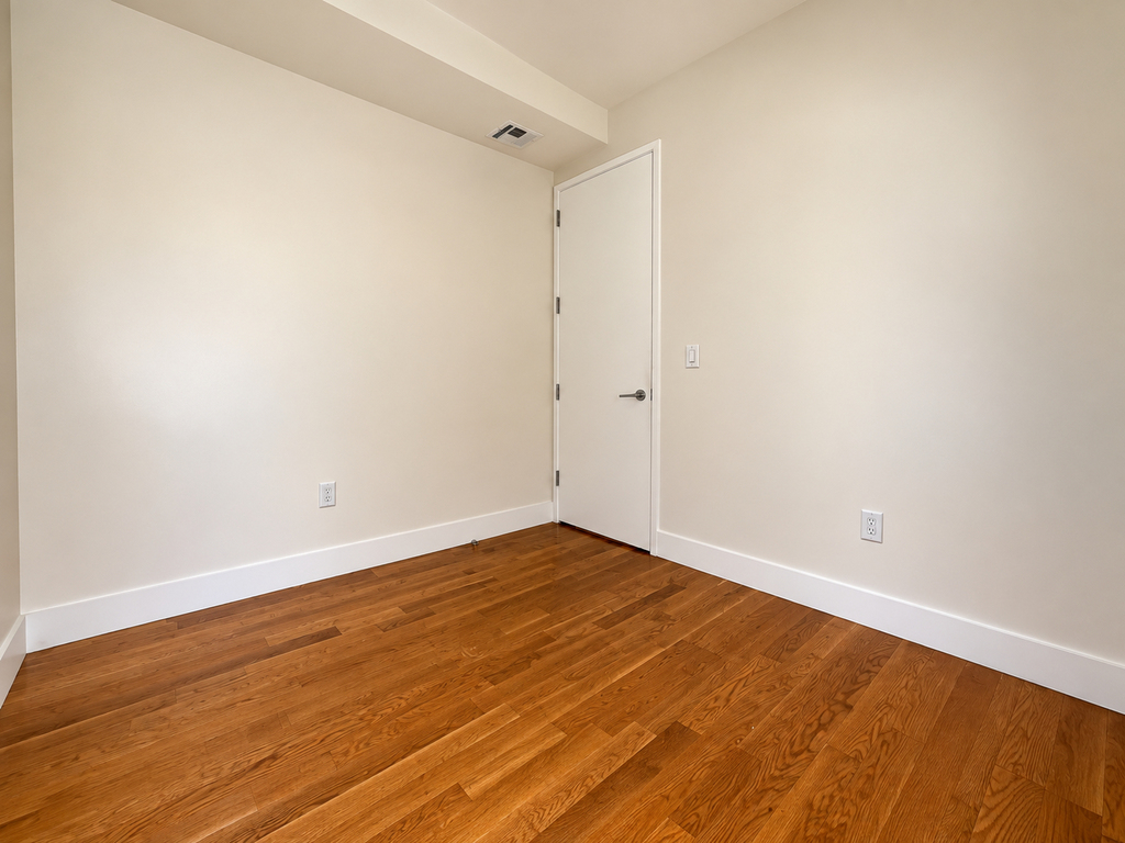 42 Malcolm X Boulevard - Photo 11