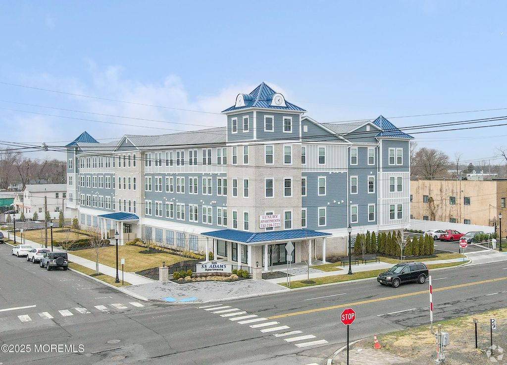 509 Memorial Drive - Photo 2