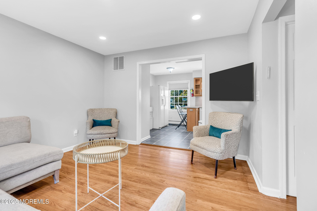 11 Pinewood Avenue - Photo 7