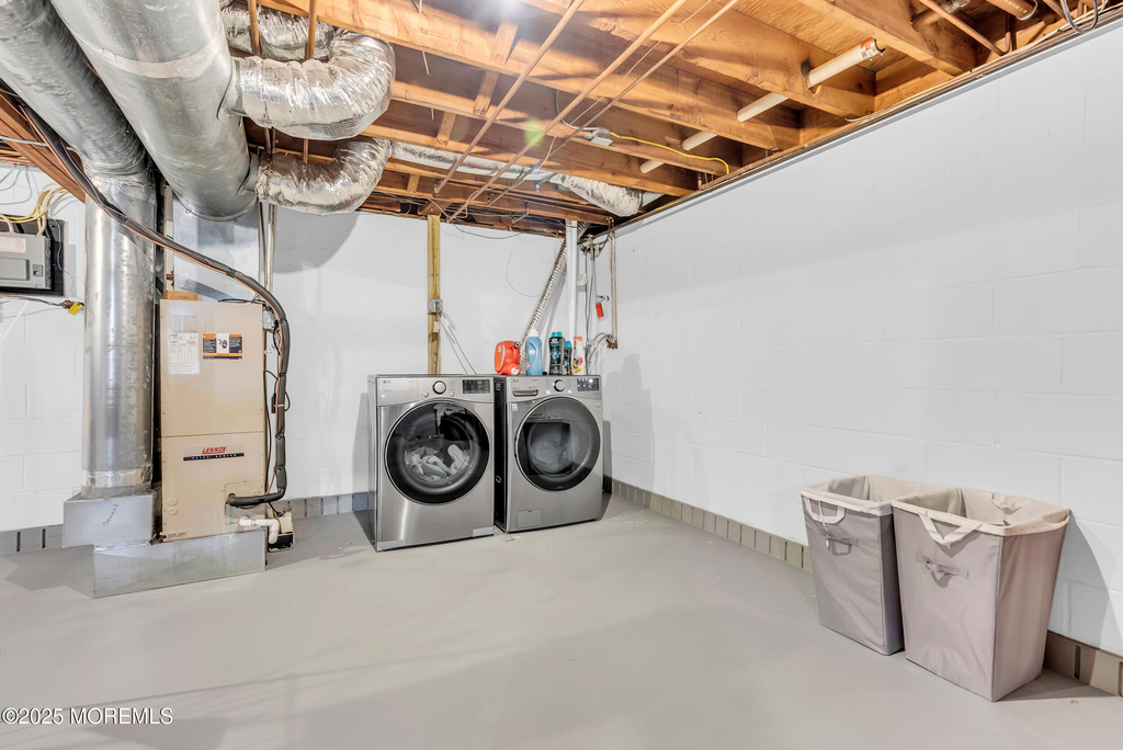 11 Pinewood Avenue - Photo 32