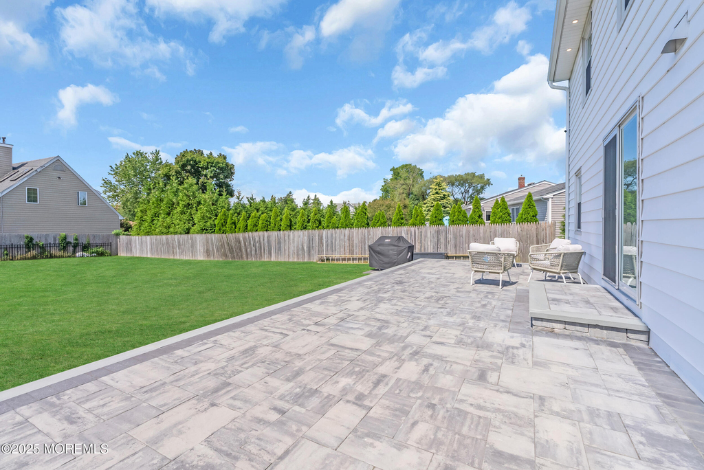 11 Pinewood Avenue - Photo 33