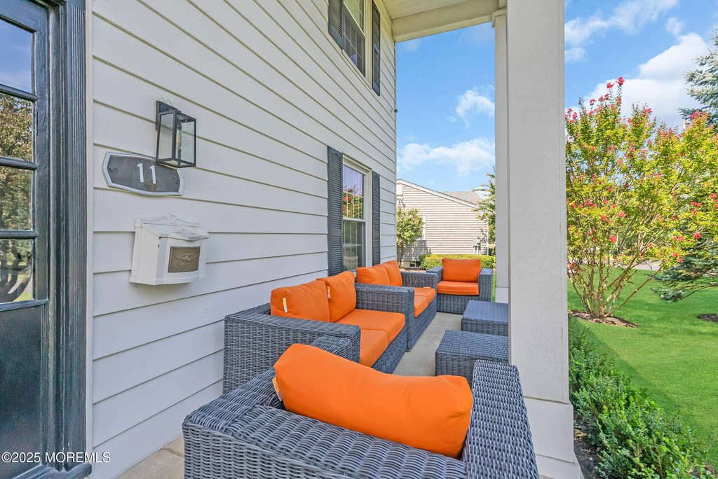 11 Pinewood Avenue - Photo 3