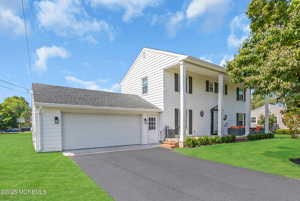 11 Pinewood Avenue - Photo 1