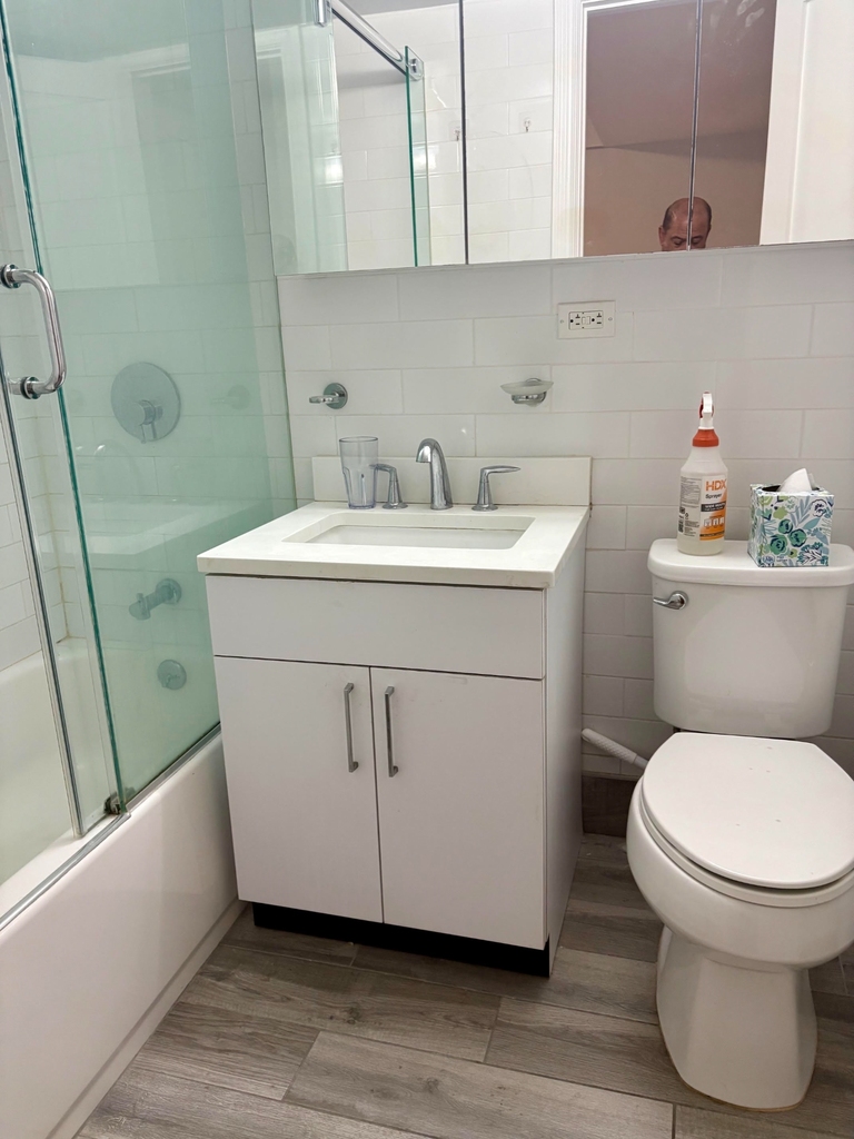 East 57th Street - Photo 5