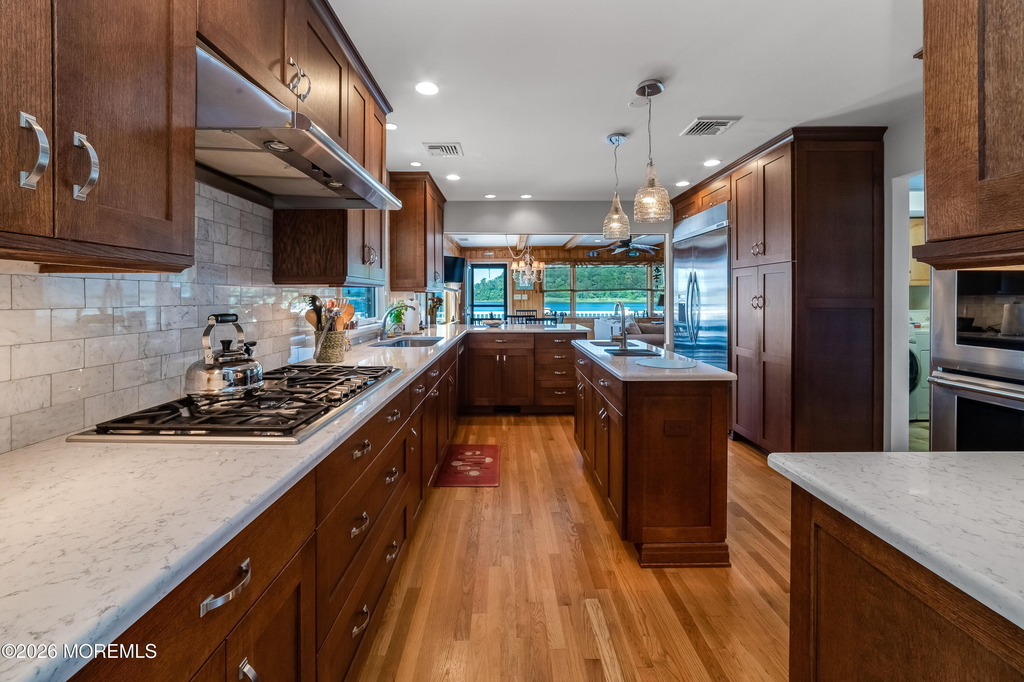 406 Ocean Avenue - Photo 5
