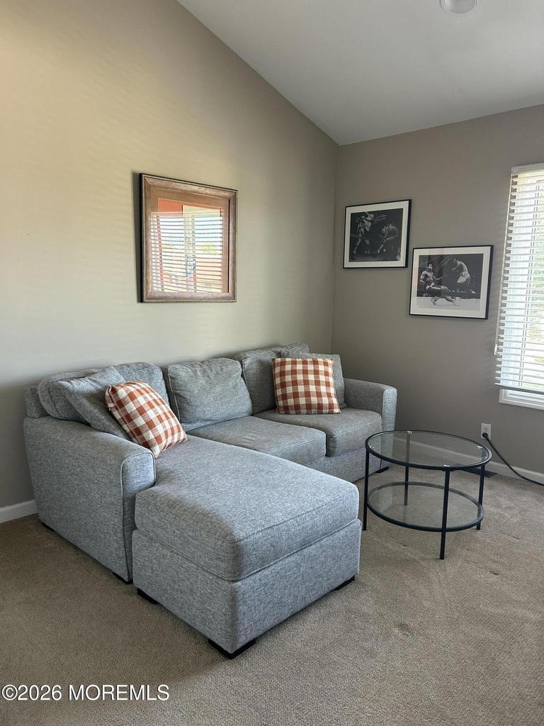 14 Devon Court - Photo 11