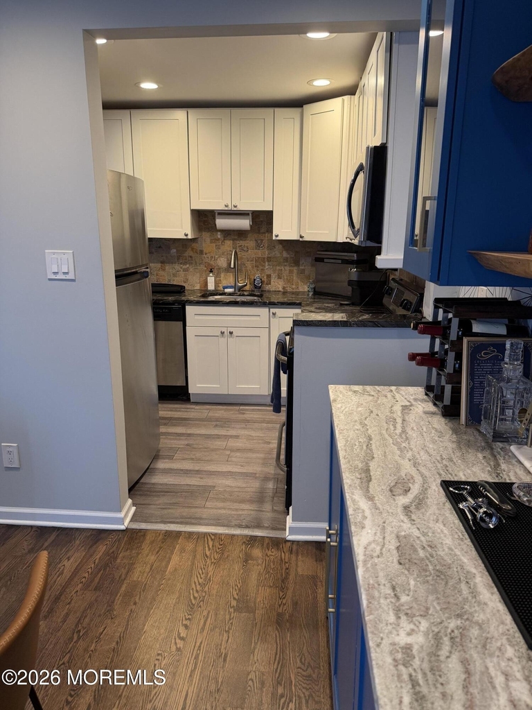 119 Avery Avenue - Photo 3