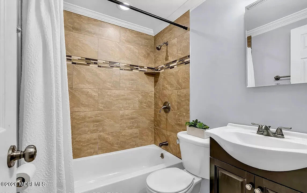 331 W Sylvania Avenue - Photo 6