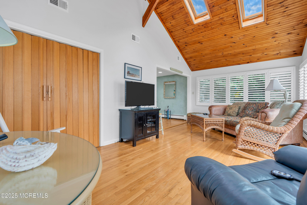 124 Neptune Place - Photo 14