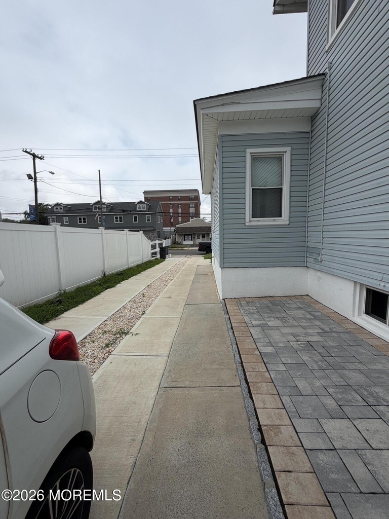 368 Carr Avenue - Photo 8