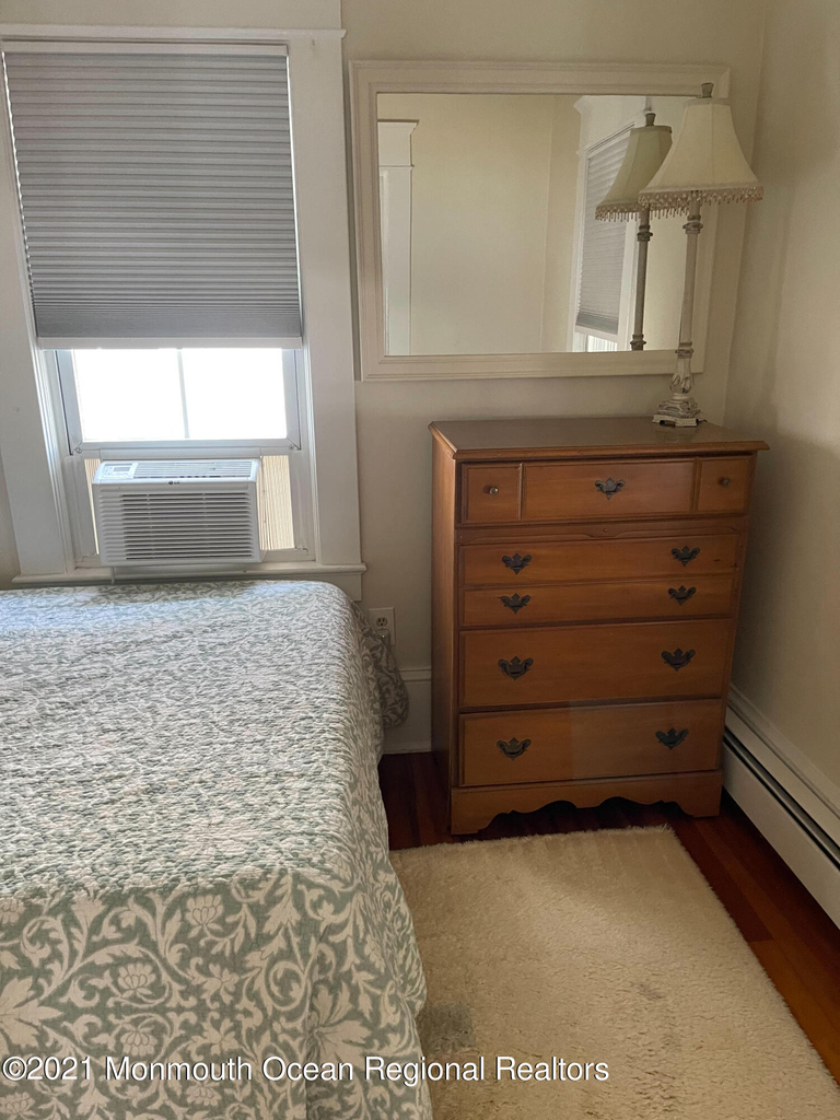 56 Franklin Avenue - Photo 10