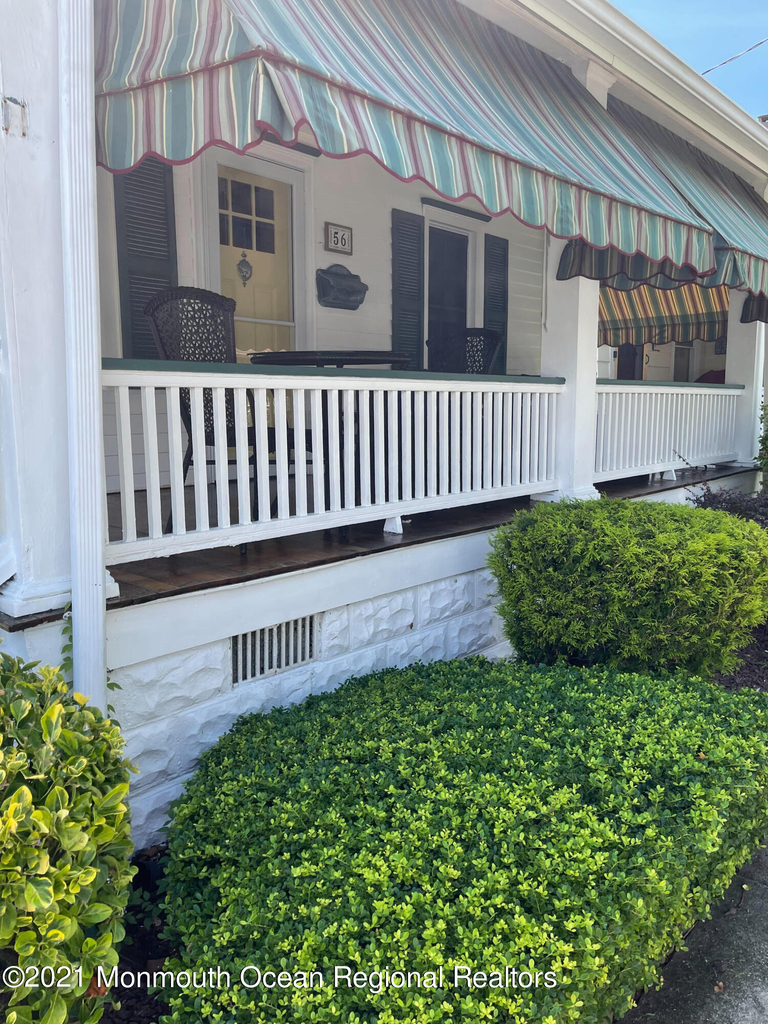 56 Franklin Avenue - Photo 1
