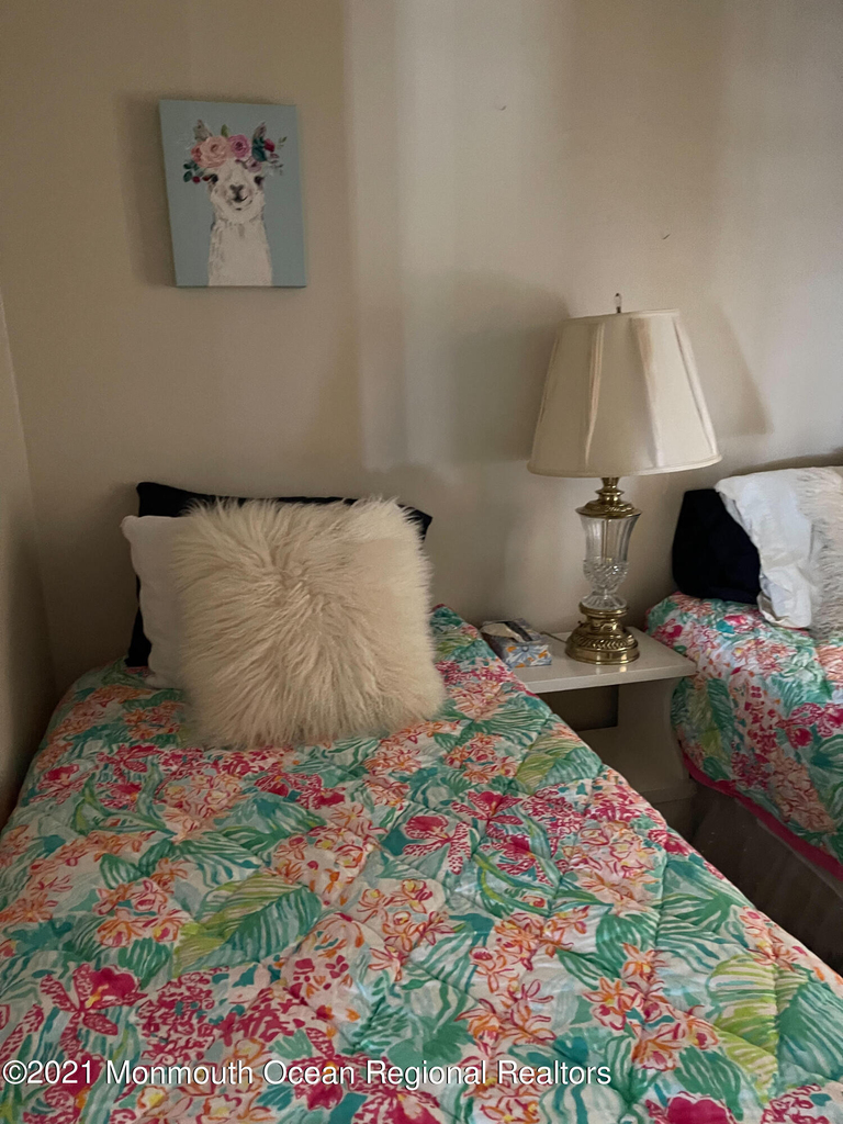 56 Franklin Avenue - Photo 11