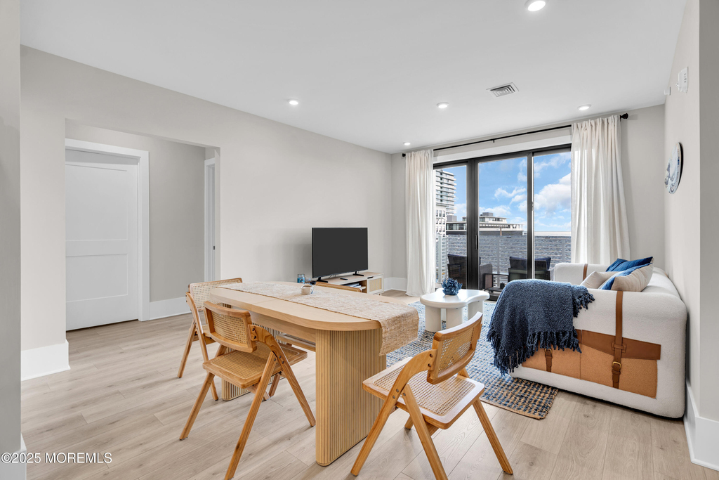 218 3rd Avenue - Photo 6