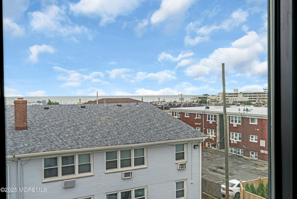 218 3rd Avenue - Photo 14