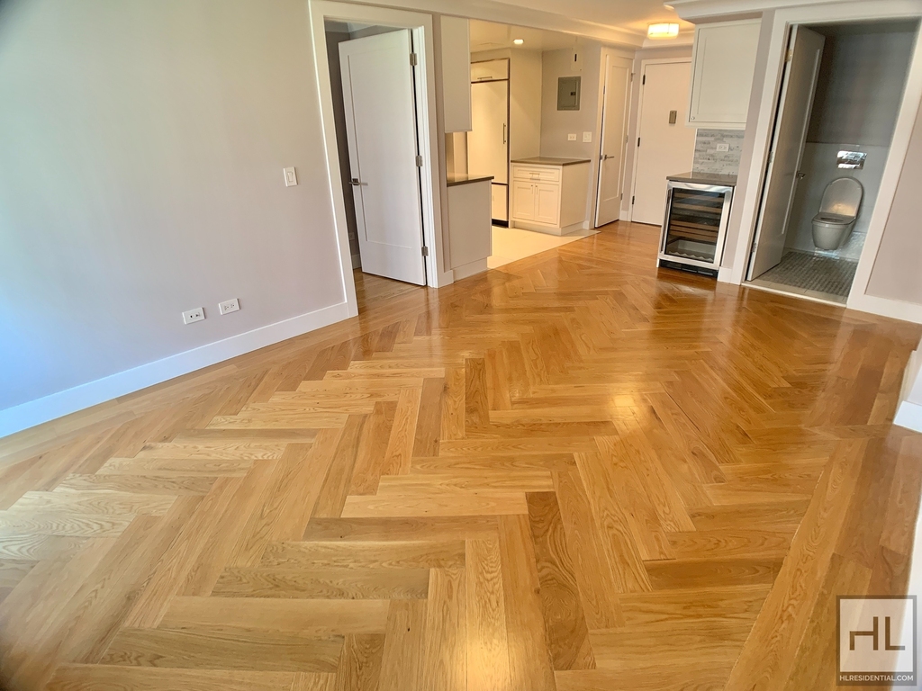 West 97th Street - Photo 0