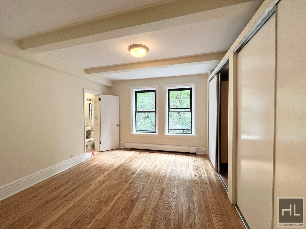 West 79 Street - Photo 0