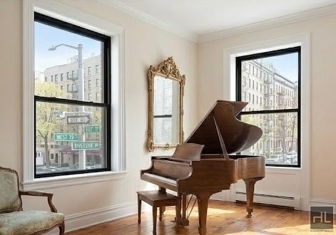 West 79 Street - Photo 1