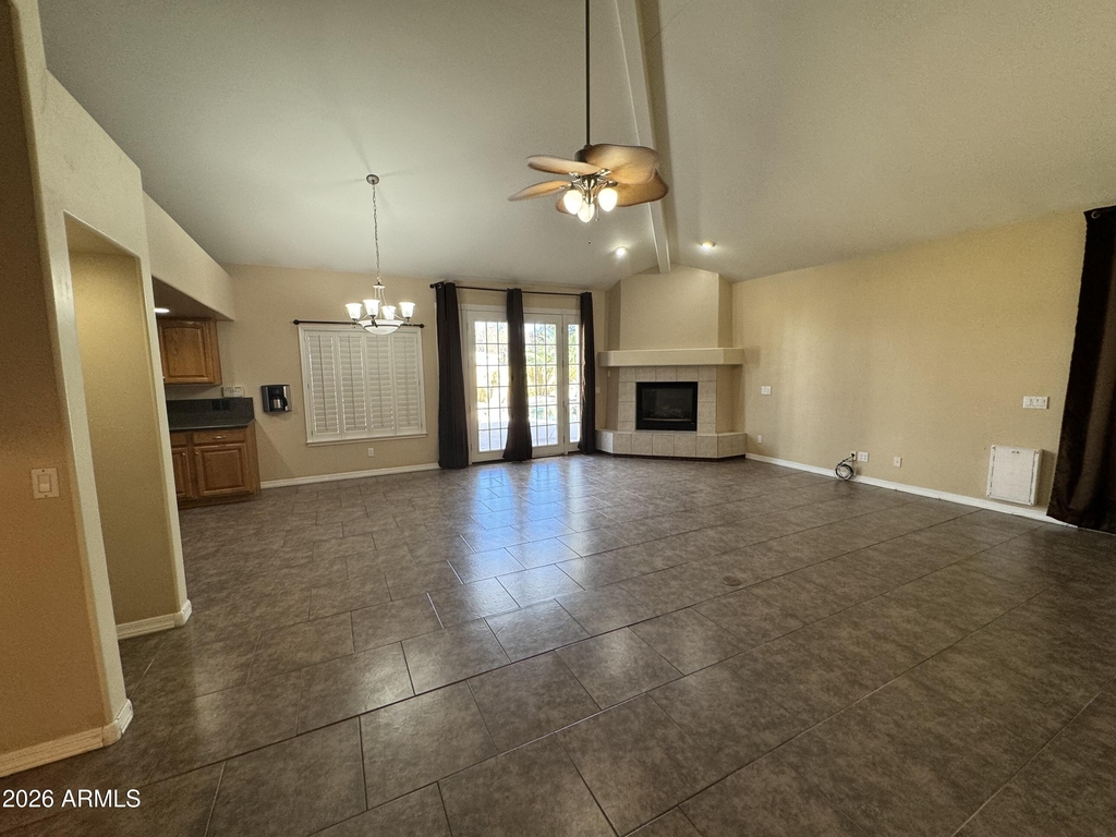 3953 E Flossmoor Avenue - Photo 3