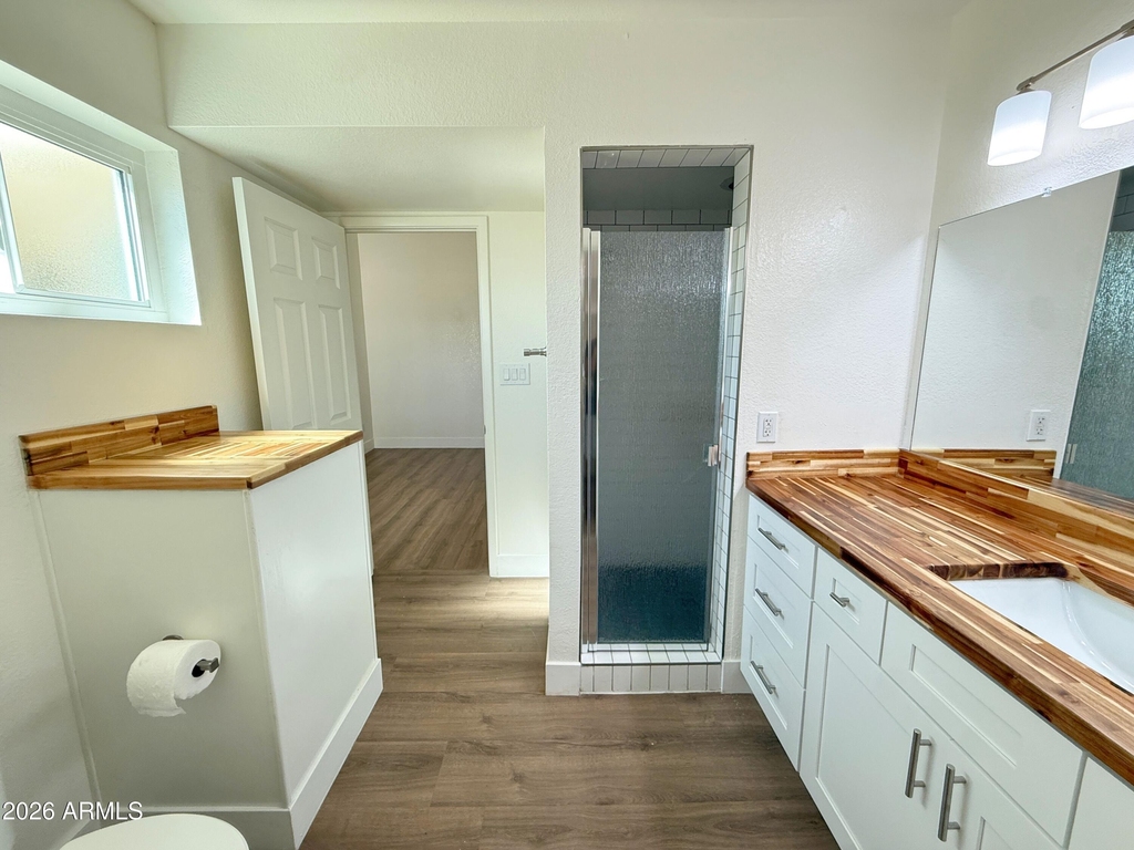 7772 N 19th Drive - Photo 9