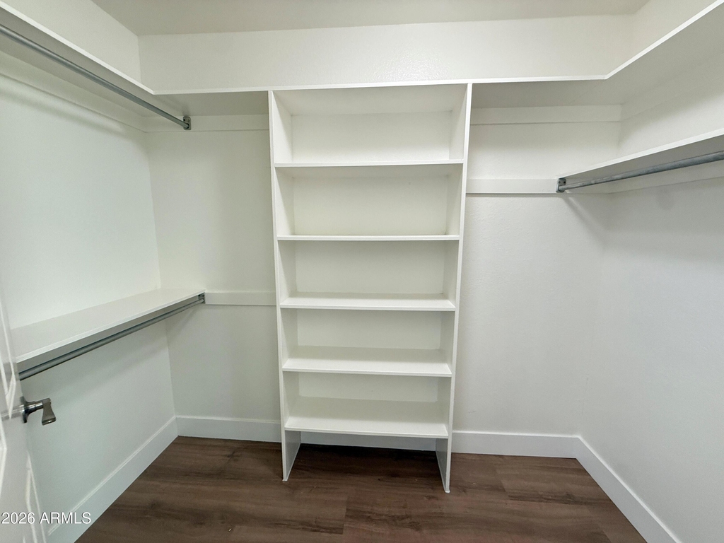 7772 N 19th Drive - Photo 10