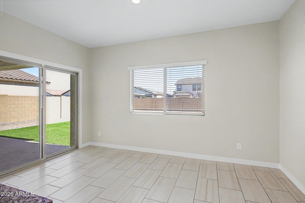 40320 W Bravo Drive - Photo 12