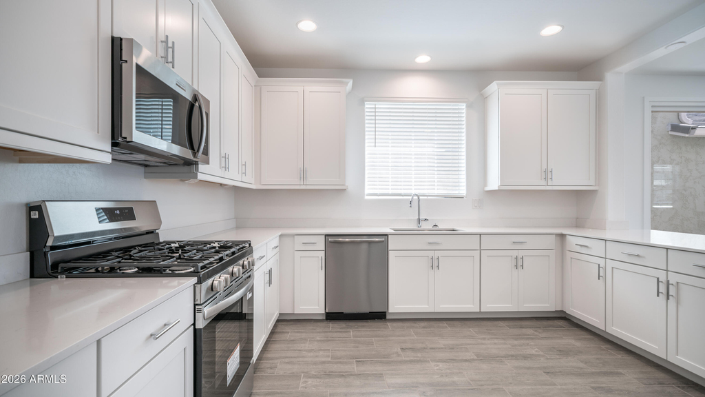 8326 E Prairie Avenue - Photo 6