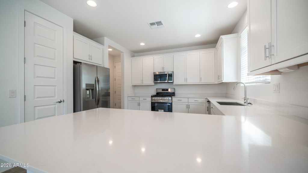8326 E Prairie Avenue - Photo 3