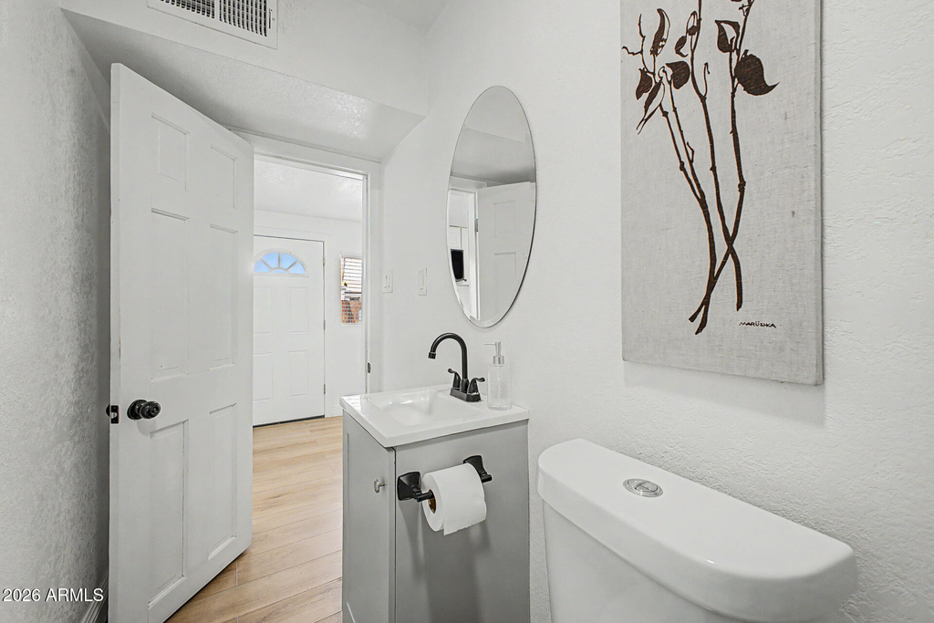 723 E Sunnyslope Lane - Photo 13