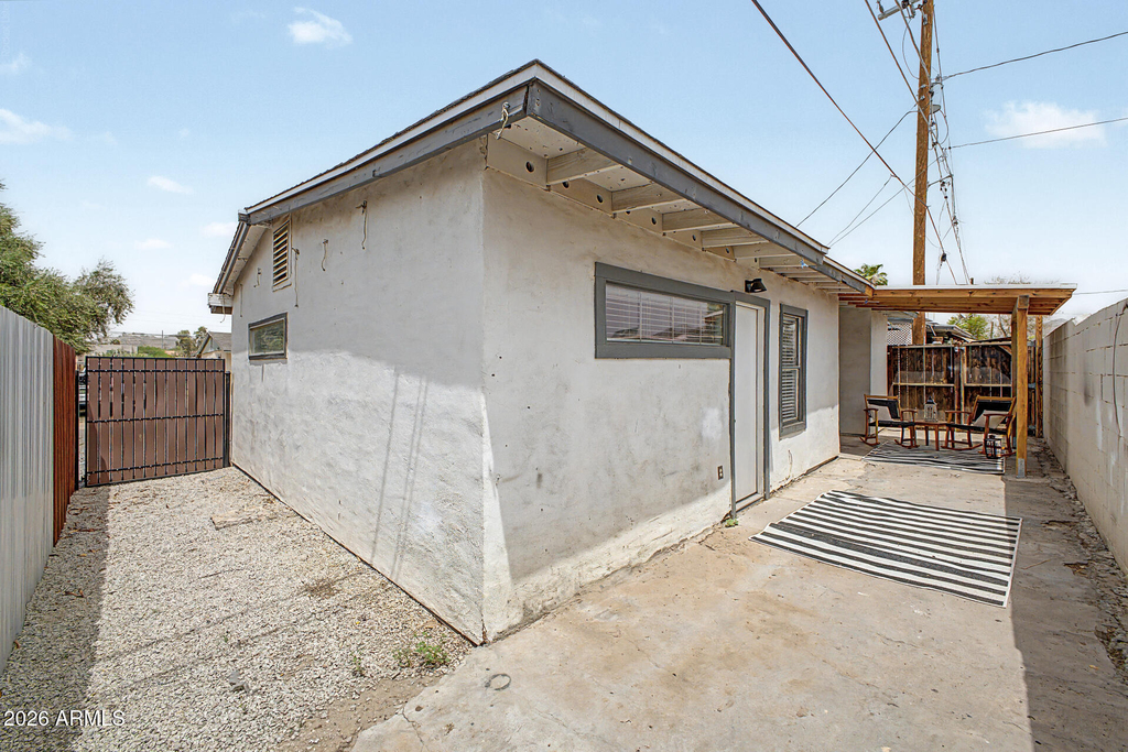 723 E Sunnyslope Lane - Photo 21