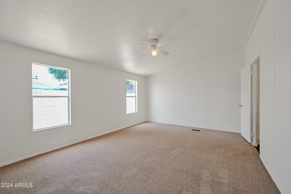 8601 N 103rd Avenue - Photo 14