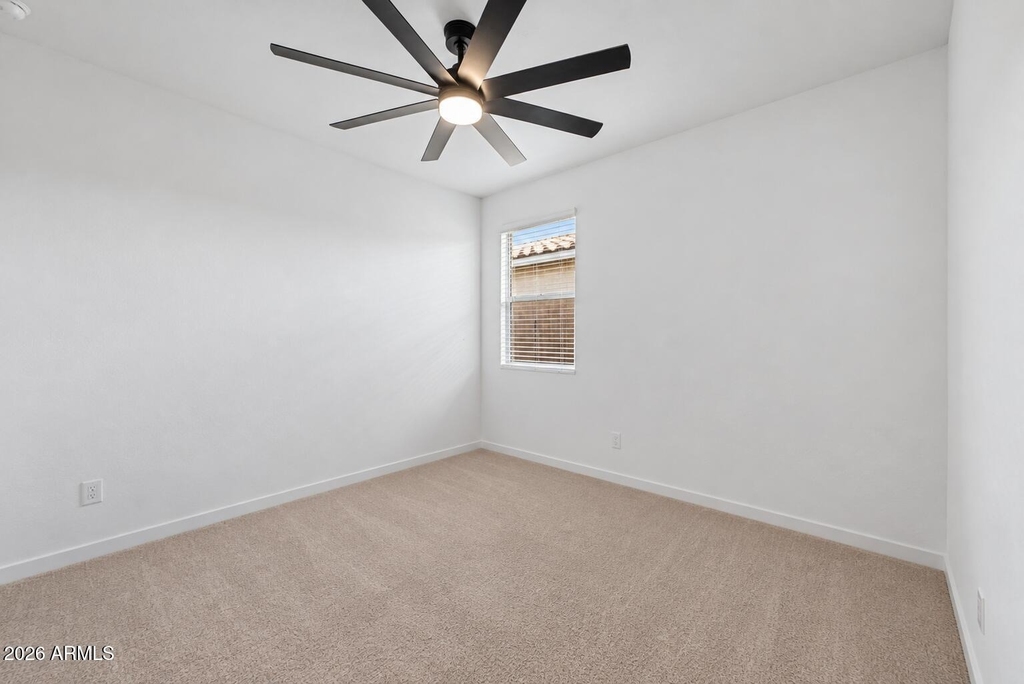 16033 W Cottontail Lane - Photo 13