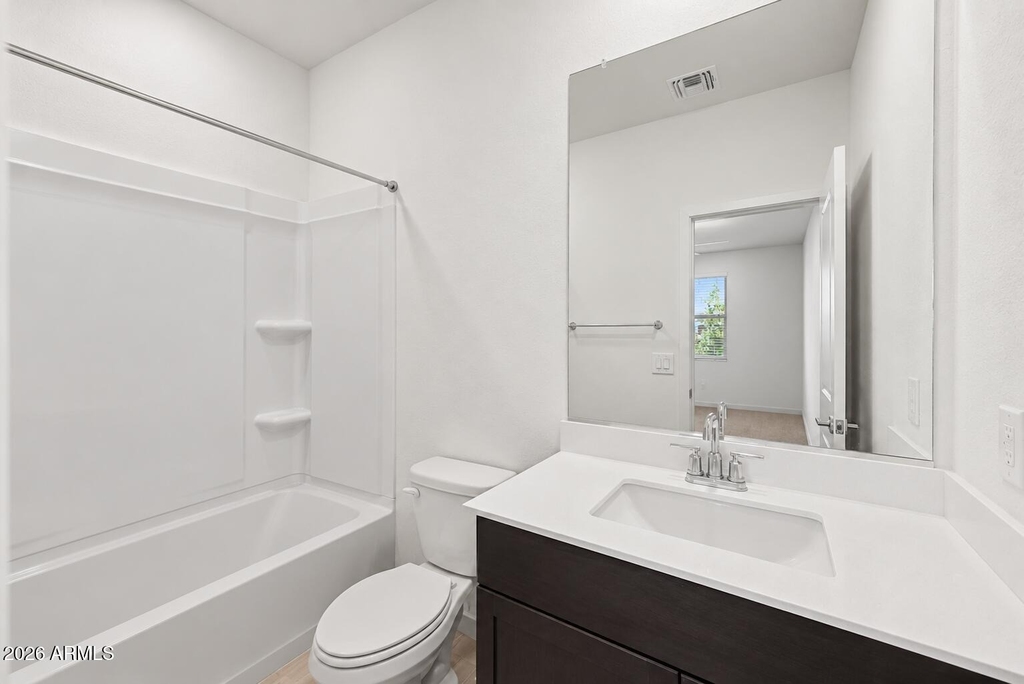 16033 W Cottontail Lane - Photo 18