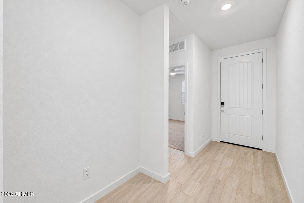 16033 W Cottontail Lane - Photo 23