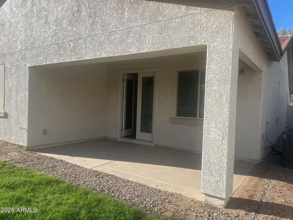 681 E Navajo Trail - Photo 22