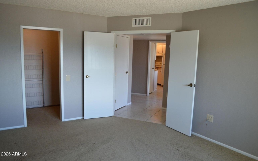 19238 N Camino Del Sol -- - Photo 13